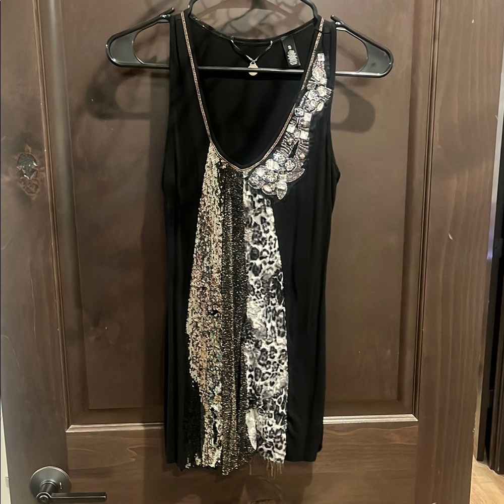 BKE Black Top with Metallic Accents